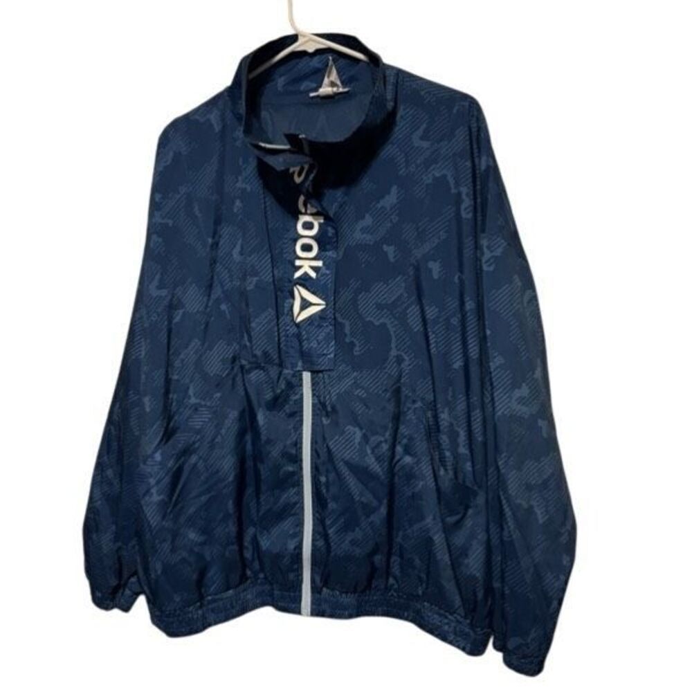 Reebok Women’s 2XL Mesh Lined Printed Focus Track Jacket With Front Pockets
